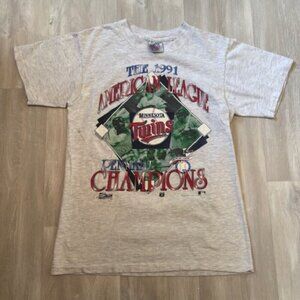 Vintage 1991 Minnesota Twins Pennant Champions t-shirt size M